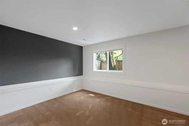 1126 24th Ave, Seattle, WA 98122 - empty room featuring carpet, baseboards, and recessed lighting