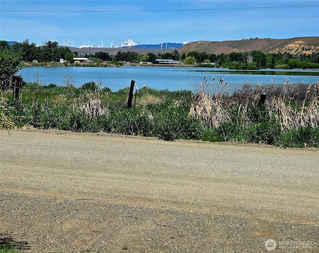300 Wade Rd, Thorp, WA 98946