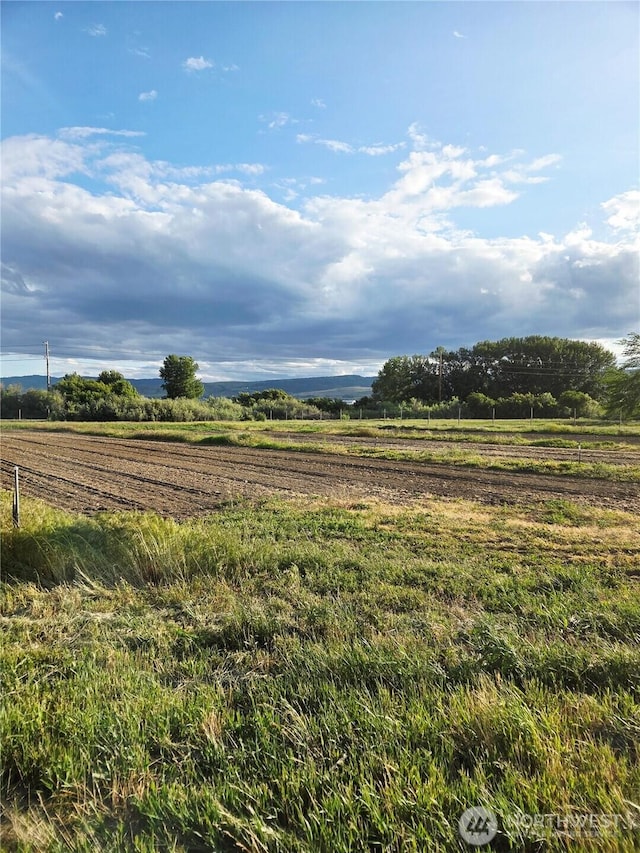 300 Wade Rd, Thorp, WA 98946