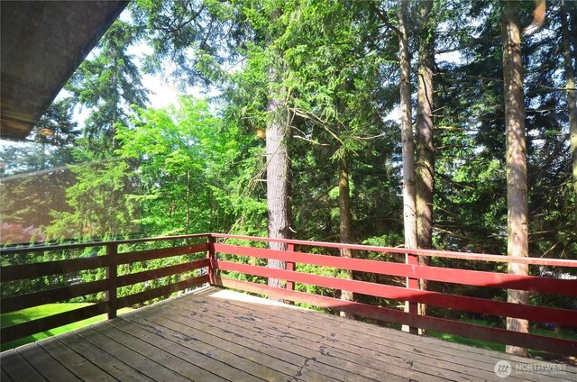 18215 108th Ave NE, Bothell, WA 98011 - view of deck