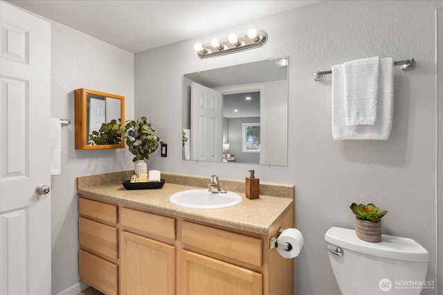 13009 E Gibson Rd Unit Q130, Everett, WA 98204 - half bath featuring vanity and toilet