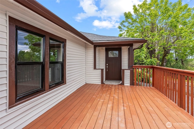 2914 Columbia Heights Rd, Longview, WA 98632 - view of deck