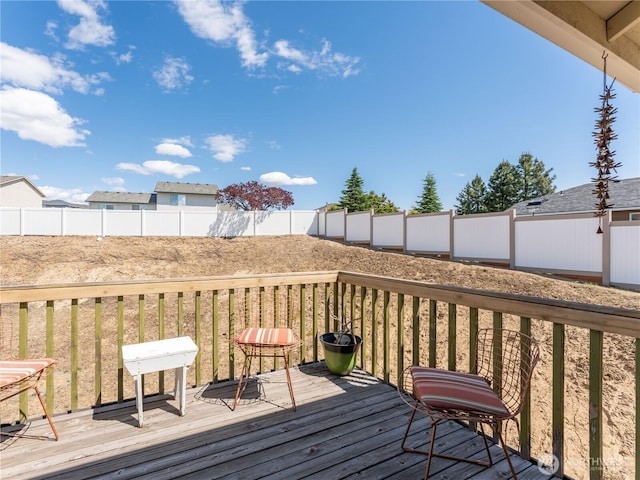2423 Canyon Hills Dr, East Wenatchee, WA 98802 - view of wooden terrace