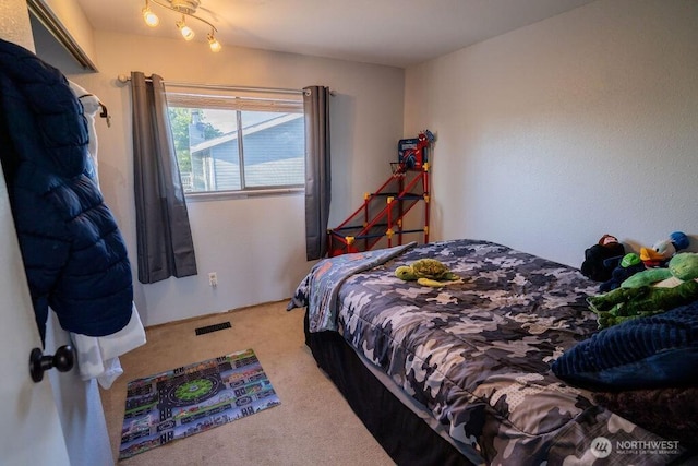 306 Belmont Ave, Moses Lake, WA 98837 - bedroom featuring carpet floors