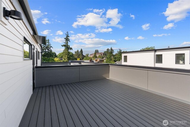 4519A Bagley Ave N, Seattle, WA 98103 - view of wooden terrace