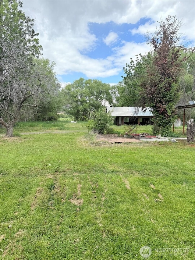 1485B Old Hwy 97, Malott, WA 98840 - view of grassy yard