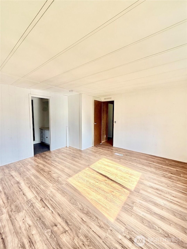 1485B Old Hwy 97, Malott, WA 98840 - unfurnished room with wood finished floors