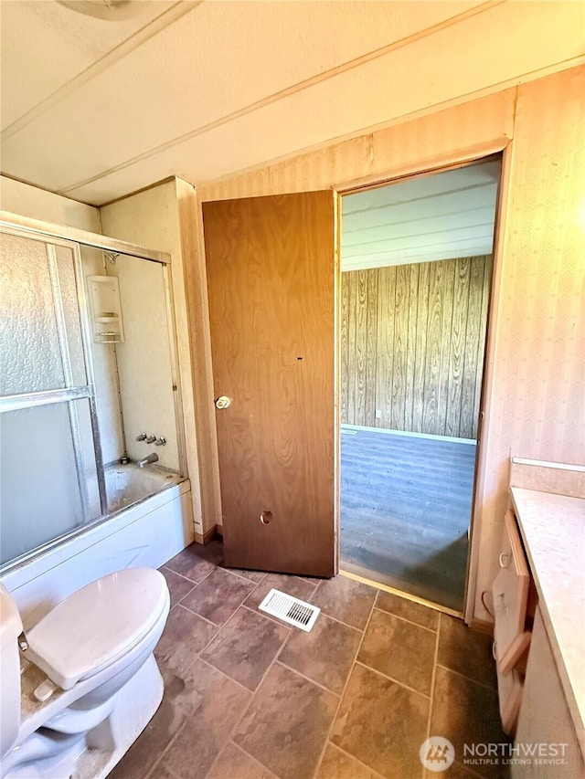 1485B Old Hwy 97, Malott, WA 98840 - full bath with toilet, vanity, and combined bath / shower with glass door