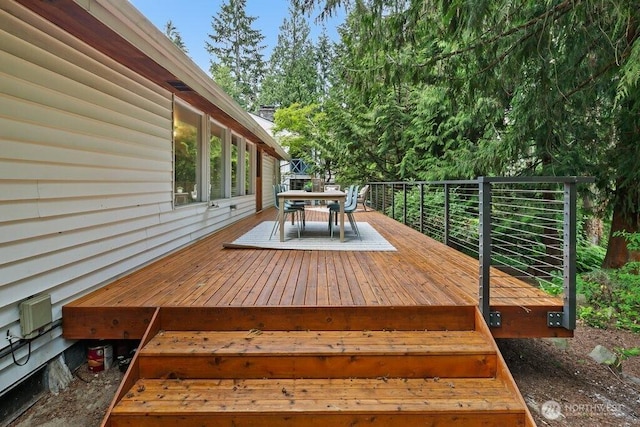 1256 NE 188th St, Shoreline, WA 98155 - deck with outdoor dining space