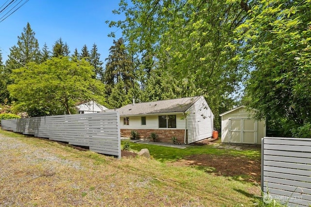 1256 NE 188th St, Shoreline, WA 98155 - rear view of house with brick siding