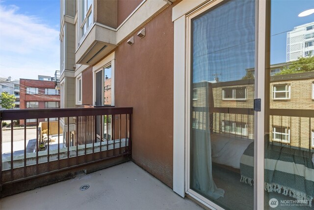 500 5th Ave W Unit 501, Seattle, WA 98119 - view of balcony
