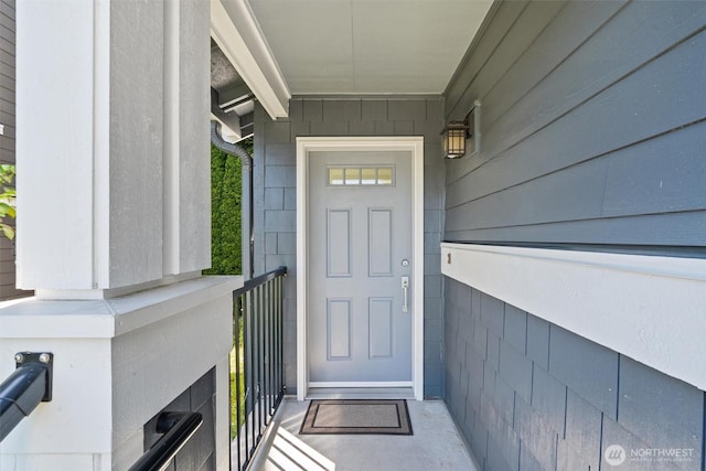 5529 Lakemont Blvd SE Unit 901, Bellevue, WA 98006 - view of exterior entry