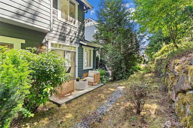 5529 Lakemont Blvd SE Unit 901, Bellevue, WA 98006 - view of side of home
