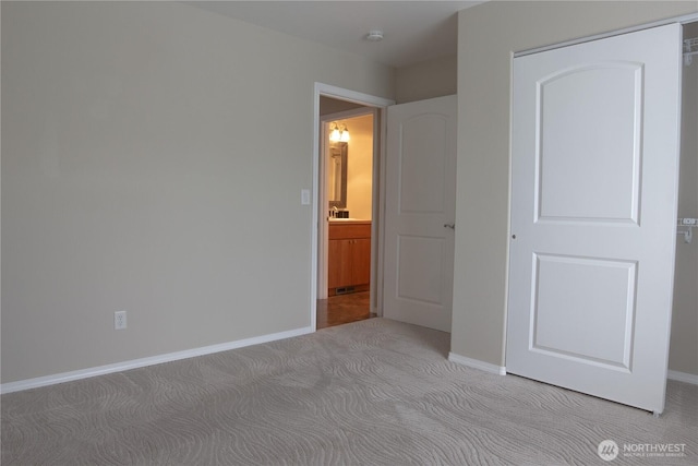 6 Laguna Pl W, Omak, WA 98841 - unfurnished bedroom with light carpet and baseboards