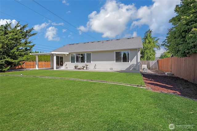 1210 24th St SE, Auburn, WA 98002 - rear view of house with a patio area