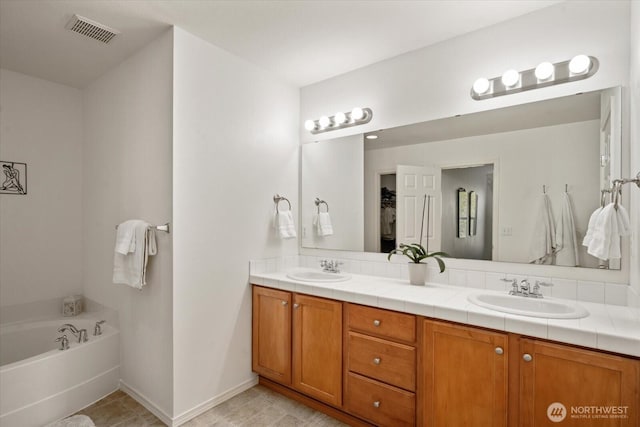 25356 SE 279th Pl, Maple Valley, WA 98038 - full bath featuring double vanity and a garden tub