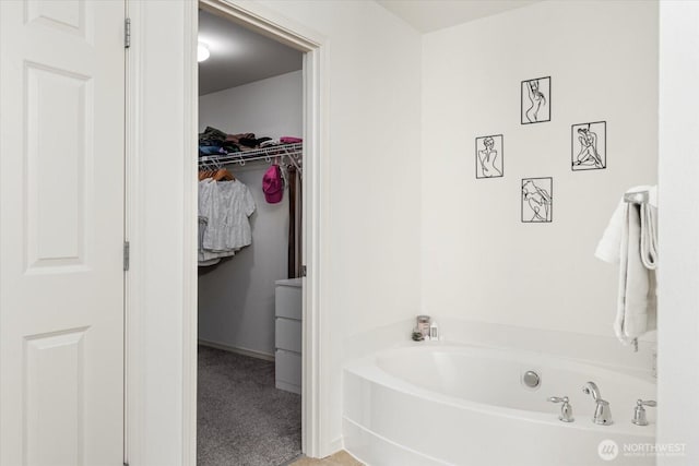 25356 SE 279th Pl, Maple Valley, WA 98038 - full bathroom with a garden tub and a spacious closet