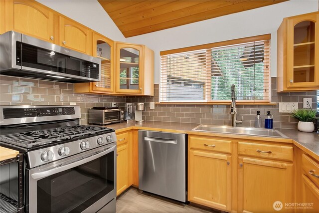 62307 Meadow Way E, Greenwater, WA 98022 - photo 10