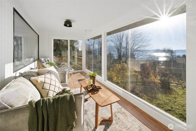 2553 Mackenzie Rd, Bellingham, WA 98226 - sunroom featuring wood finished floors