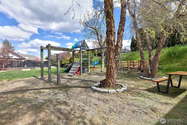 190 Twin Peaks Rd, Selah, WA 98942 - view of playground