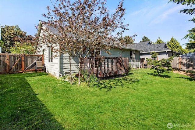 3016 97th Pl SE, Everett, WA 98208 - back of property with roof with shingles