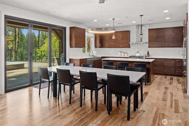 501 Maple Leaf Loop, Cle Elum, WA 98922 - dining space with light wood finished floors and recessed lighting