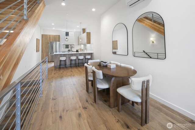 377 Valley St, Seattle, WA 98109 - photo 5