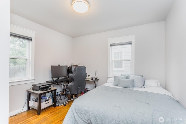 207 N Colville St, Walla Walla, WA 99362 - bedroom featuring light wood-type flooring