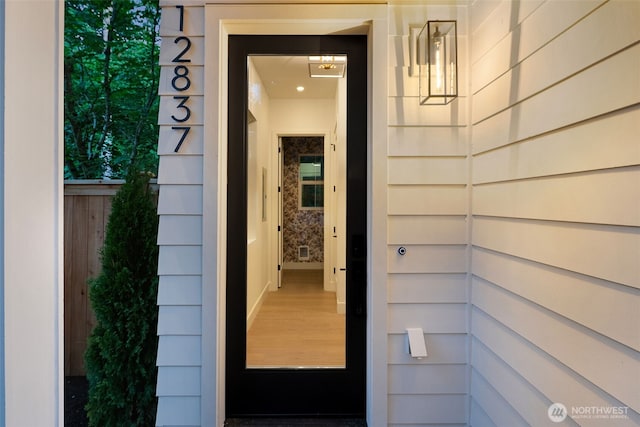 12837 NE 91st St, Kirkland, WA 98033 - view of exterior entry