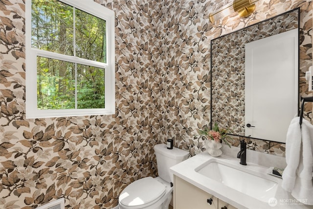 12837 NE 91st St, Kirkland, WA 98033 - half bathroom with vanity and toilet