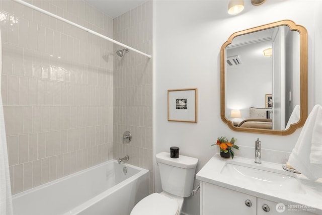 12837 NE 91st St, Kirkland, WA 98033 - full bathroom with vanity and shower / bathtub combination
