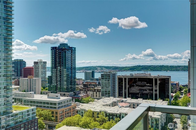 2510 6th Ave Unit 2003, Seattle, WA 98121 - city view featuring a large body of water