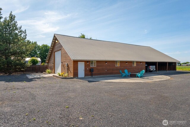 710 S Mckinney Rd, Othello, WA 99344 - view of side of property with metal roof