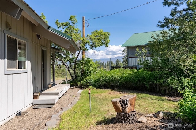 102A Vintin Rd, Carlton, WA 98814 - view of green lawn