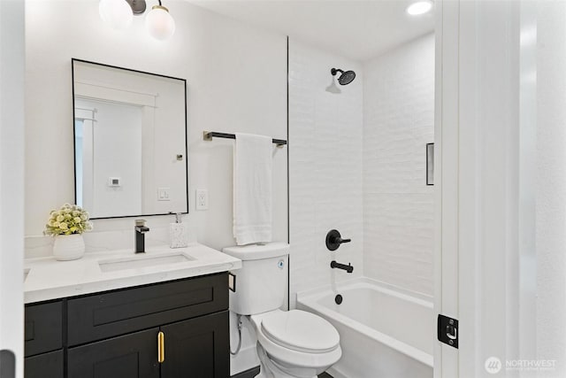 236 S 316th Pl, Federal Way, WA 98003 - full bathroom with vanity, toilet, and  shower combination