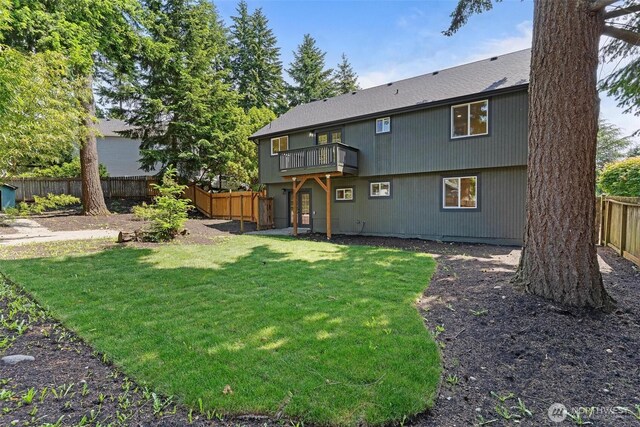 236 S 316th Pl, Federal Way, WA 98003 - rear view of property featuring a wooden deck