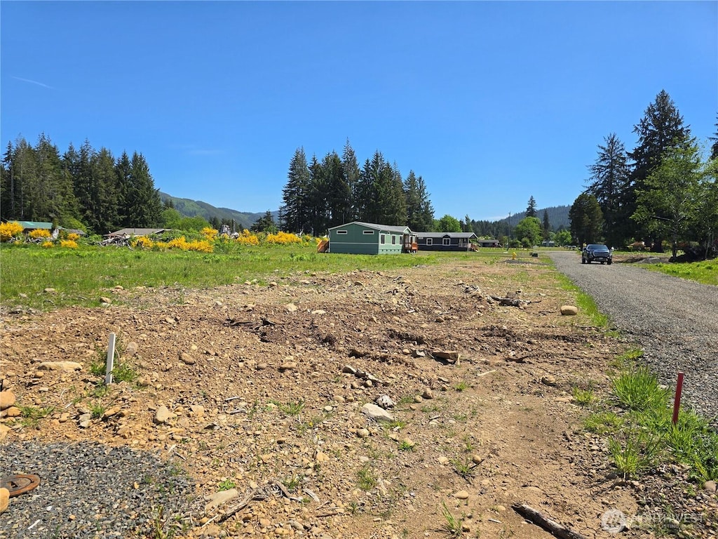 75 Newton Rd, Forks, WA 98331