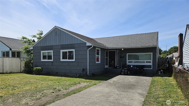 947 19th Ave, Longview, WA 98632 - ranch-style house with roof with shingles