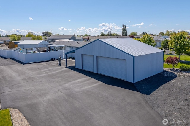 307 Hilltop Cir, Ephrata, WA 98823 - view of outbuilding featuring a residential view