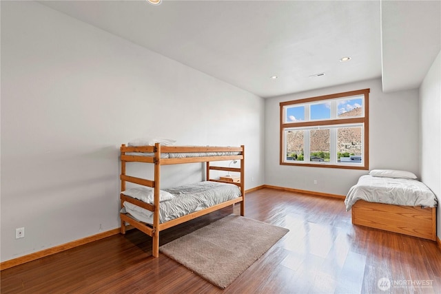340 W Beach Dr, Orondo, WA 98843 - bedroom with baseboards, wood finished floors, and recessed lighting