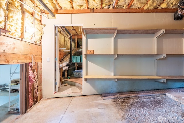 1426 Pries Ct, Kelso, WA 98626 - view of storage area