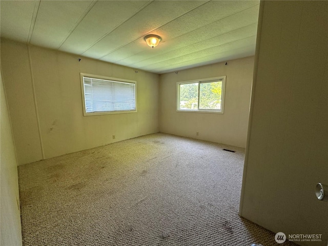 11615 Nisqually Park Loop SE, Olympia, WA 98513 - unfurnished room with carpet