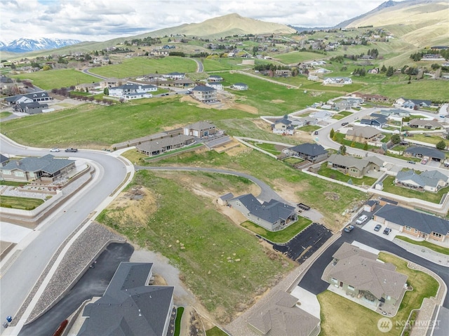 870 Autumn Crest Dr, Wenatchee, WA 98801