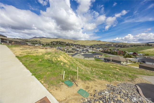 870 Autumn Crest Dr, Wenatchee, WA 98801