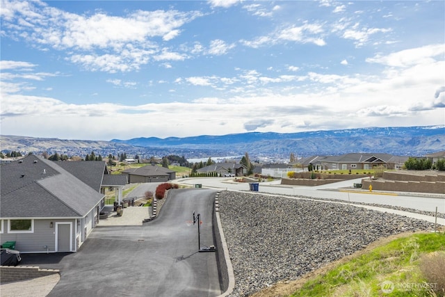870 Autumn Crest Dr, Wenatchee, WA 98801