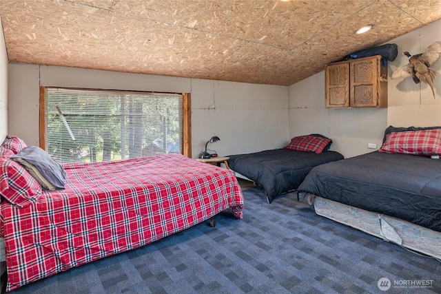 622 Wagon Wheel Rd, Cle Elum, WA 98922 - carpeted bedroom with lofted ceiling
