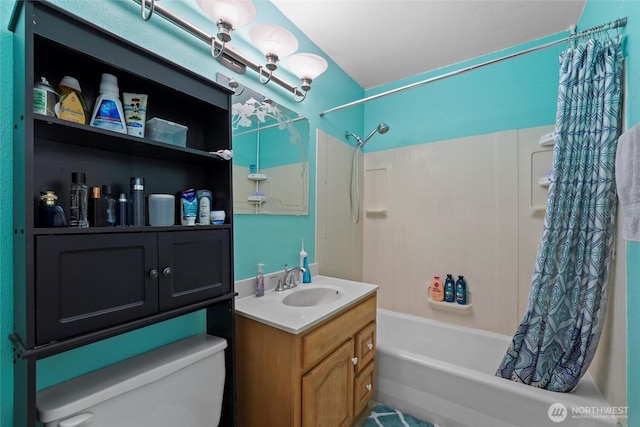 1223 Arnold Dr, Moses Lake, WA 98837 - full bath with toilet, shower / bathtub combination with curtain, and vanity
