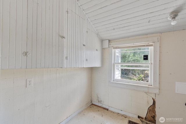 1908 W State Route 4 Unit 1, Skamokawa, WA 98647 - spare room with vaulted ceiling