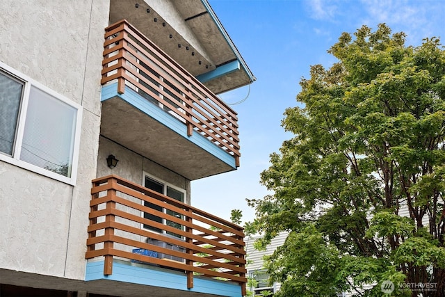 6710 24th Ave NW, Seattle, WA 98117 - exterior view of stucco siding
