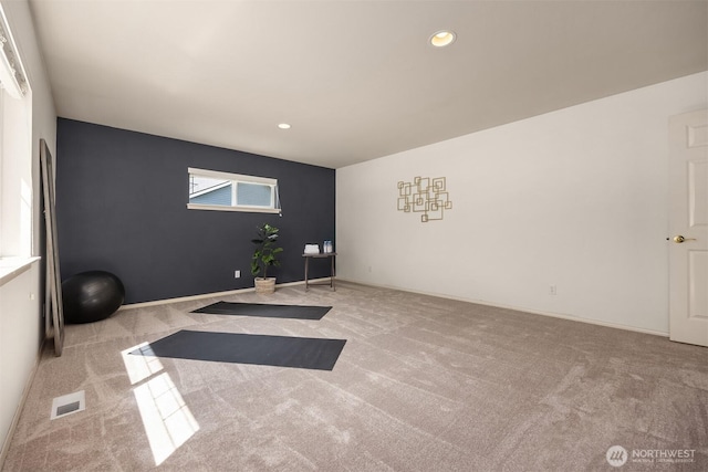 23600 Dunbar Pl NW, Poulsbo, WA 98370 - unfurnished room with carpet floors and recessed lighting